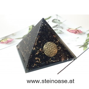 Orgonit Pyramide: Schörl Turmalin & Blume des Lebens 55mm